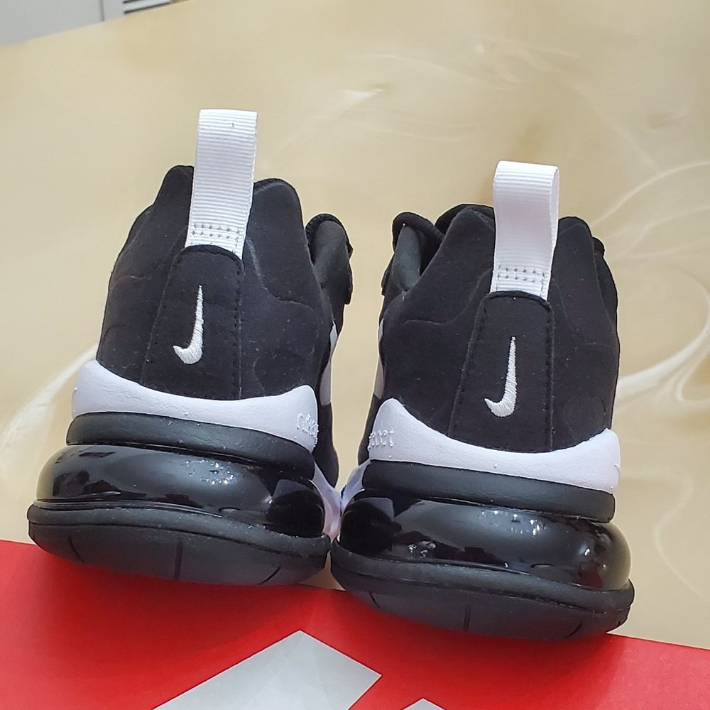 Nike Air Max 270 React - Picture 7 of 8